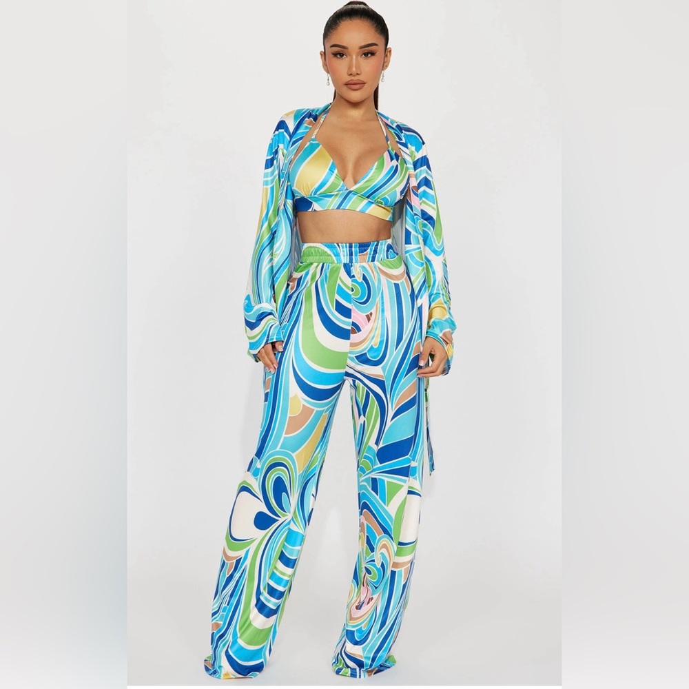 Her Bottari Three-Piece Blue & Green Swirl Satin Set - Crop Top, Pants & Wrap